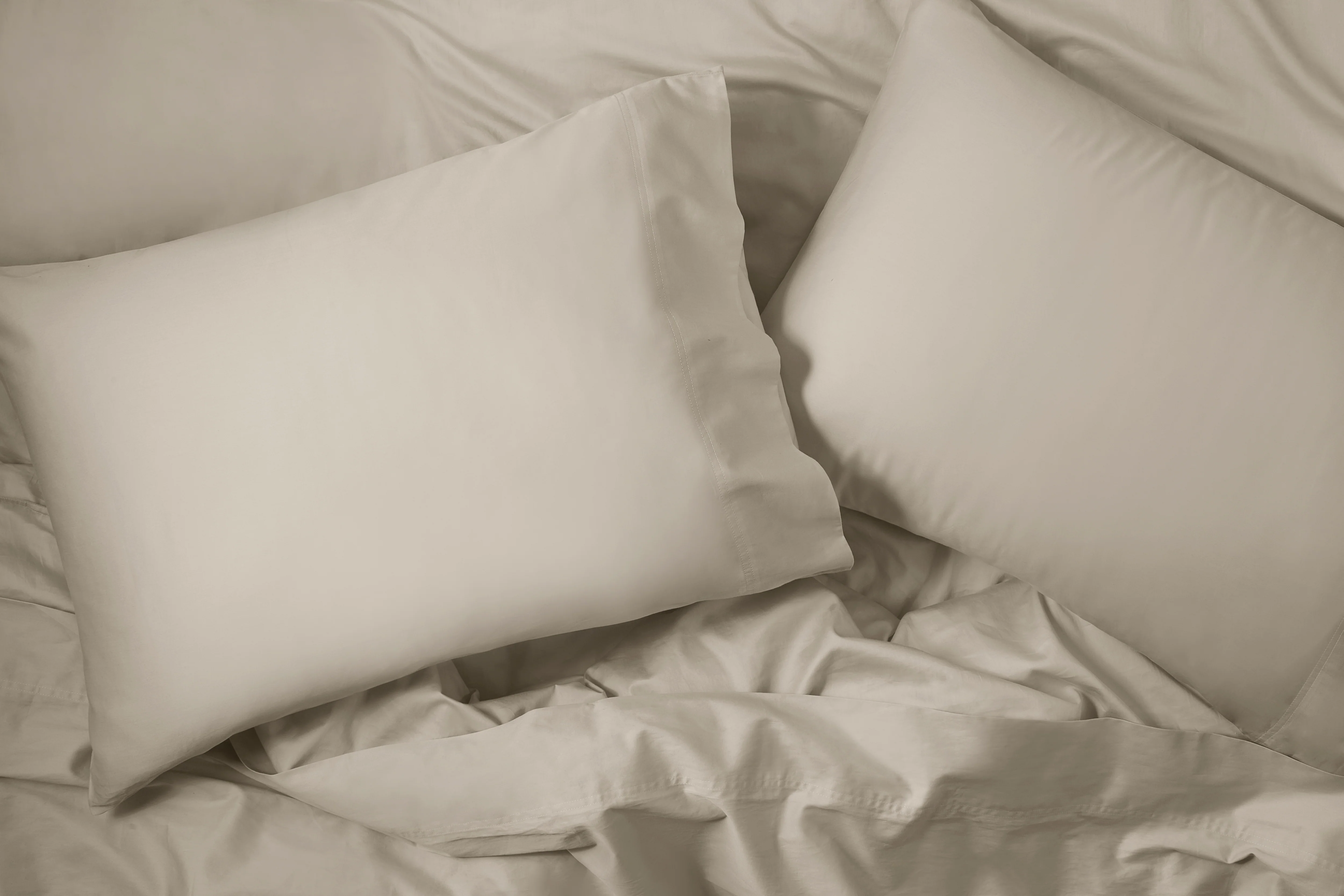 Sateen Pillowcase Set - Image 4